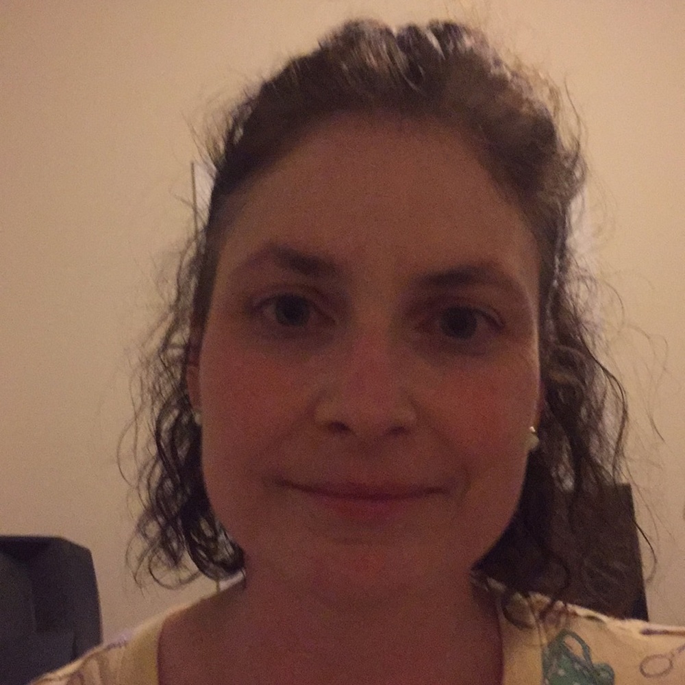 Meet your Posher, Lauren